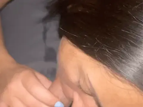 Blowing him before he goes back to jail
